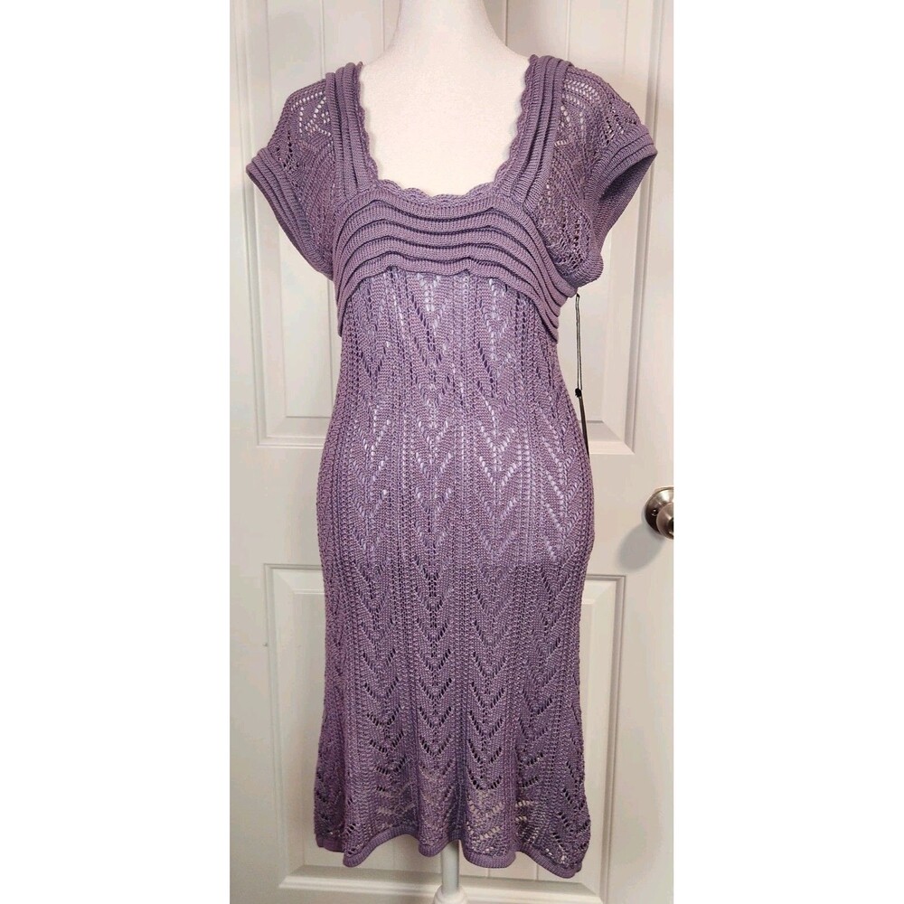 BCBG Maxazria Size Medium Crochet Knit Sexy Lined Dress Burnished Violet BC31962